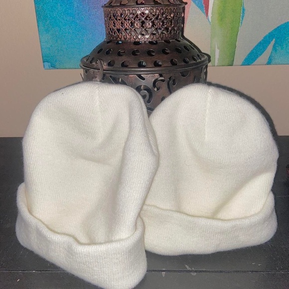 Men’s smiley face beanie matching set white headwear zumiez winter streetwear - Picture 5 of 15